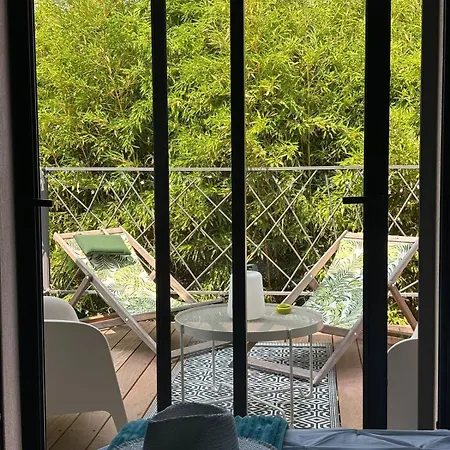 Marina Bed & Breakfast *